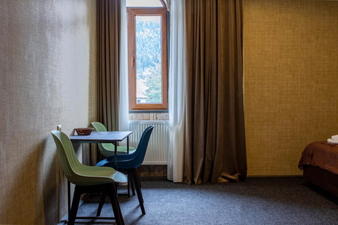 Hotel Eden Mestia Eksteriør bilde